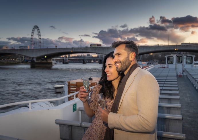 Cena di San Valentino in crociera a Londra