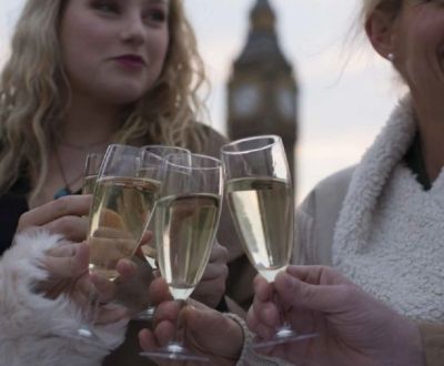 Aperitivo sul Tamigi