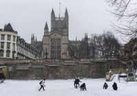 Vista invernale dell’Abbazia di Bath dal centro storico della città.