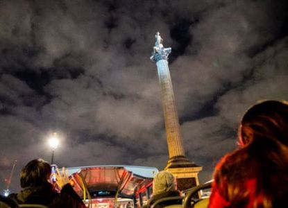 Trafalgar Square di notte durante il tour London by Night