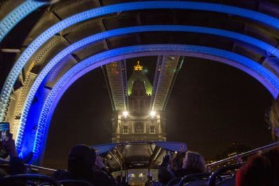 Bus turistico notturno Londra London by Night