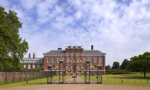 Vista le palazzo di Kensington dall'esterno