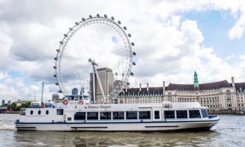 Capodanno Thomas Doggett: Crociera con musica dal vivo e Cash bar