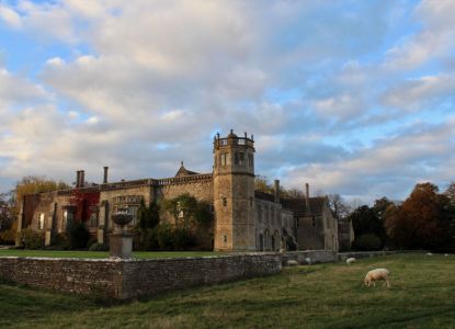 Esterno dell'Abbazia di Lacock, tour Harry Potter da Londra