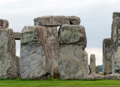 Dettaglio pietre Stonehenge, visita ravvicinata